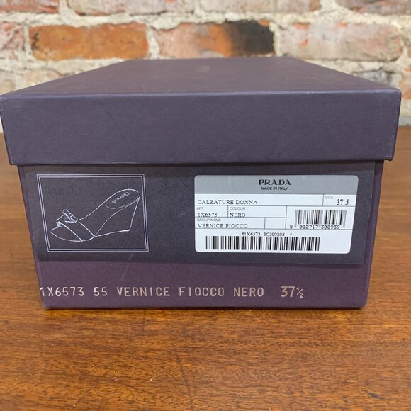 Prada Heel Sandals. - Picture 9 of 9